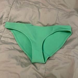 Triangl bikini bottom size M